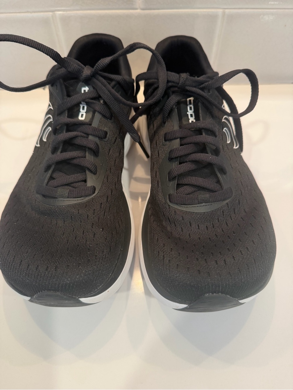 Topo Athletic Atmos Sneaker